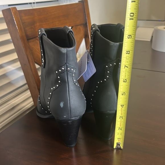 Aerosoles Lazu Western Boot Black Studded Size 10.5 – NWT Minor Defects - Picture 8 of 14